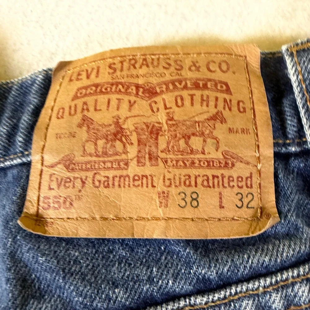 Levis levi 550